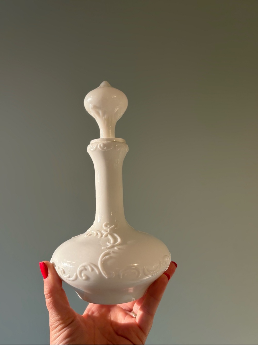 Antique Victorian Milk Glass Decanter 🤍